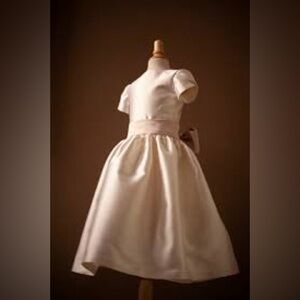 Anagrassia New York Silk Wool Flower Girl Dress Tulip Sleeves Bow Ivory 4t